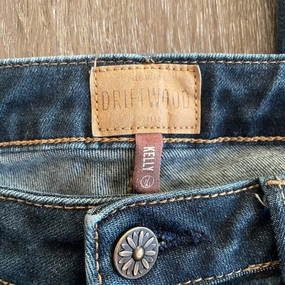 Driftwood Women's Kelly Bootcut Jean - Size: 28 - Picture 4 of 8